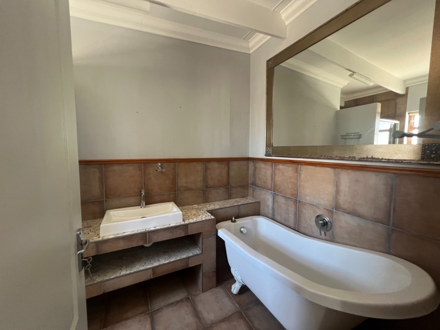 4 Bedroom Property for Sale in Jacobsbaai Western Cape